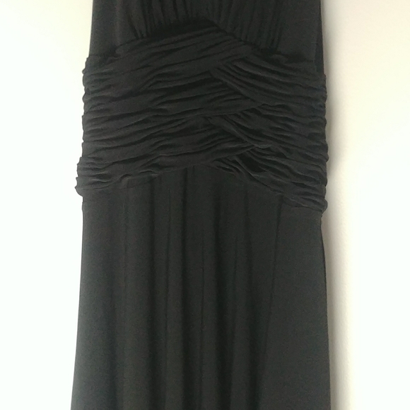 Jones New York Backless Ruffled Dress With Tie - Picture 3 of 10